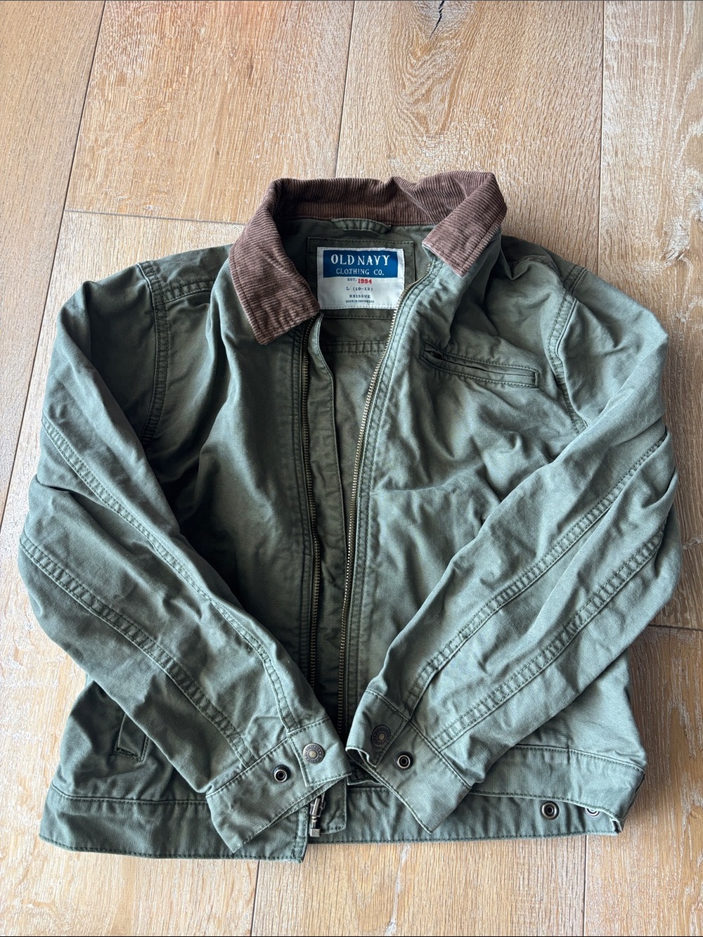 Old Navy Boy’s Olive Green Barn Jacket with Brown Corduroy Collar 1994 Reissue